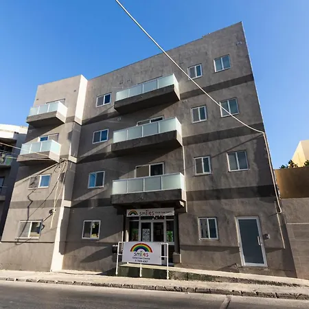 H4- Modern Penthouse With Large Terrace And Views *